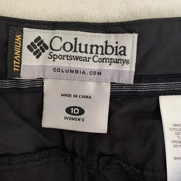 Columbia Black Titanium Cargo Skort Sz 10 - Picture 8 of 9
